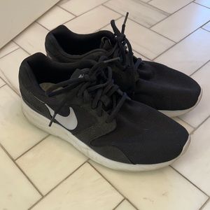 Nike running sneakers size 8
